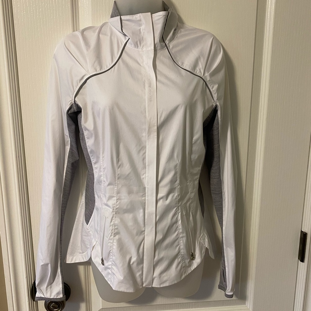 Ladies White Lululemon Jacket. Size 4.
